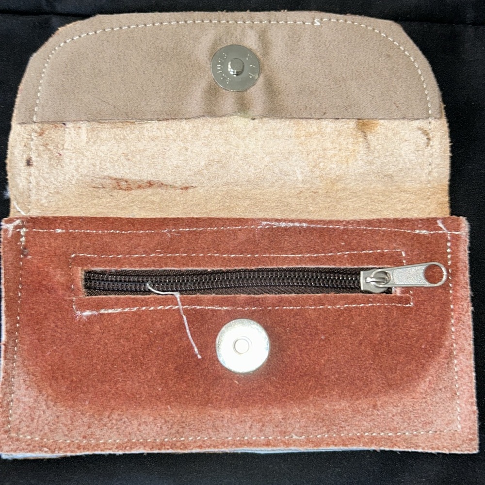 Handcrafted 6 inch Wallet Floral Design - Picture 4 of 5